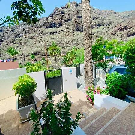 Jardin De Sandra Playa de Santiago (Isla de la Gomera)